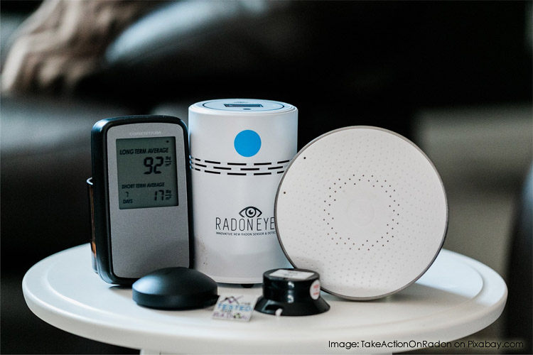Active Radon tests by Corentium, Radon Eye and more